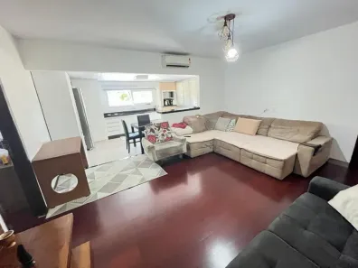 Casa com 3 Quartos à venda, 228m² no Santo Antônio, Joinville