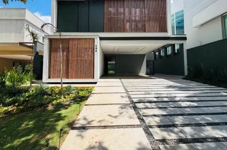 Casa de Condomínio com 3 Quartos à venda, 369m² no Ville Sainte Hélène, Campinas