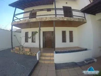 Casa com 3 Quartos à venda, 230m² no Parque do Castelo, Franca