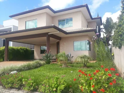 Casa com 5 Quartos à venda, 210m² no Alto da Boa Vista, Brasília