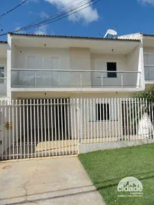 Sobrado com 2 Quartos para alugar, 122m² no Região do Lago, Cascavel