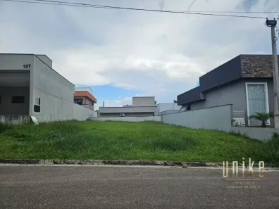 Lote/Terreno à venda, 300m² no Condomínio Terras do Vale, Caçapava