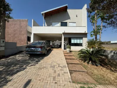 Casa com 3 Quartos à venda, 198m² no Campos Ville, Araraquara