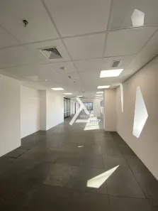 Sala Comercial para alugar, 316m² no Jardim Caravelas, São Paulo