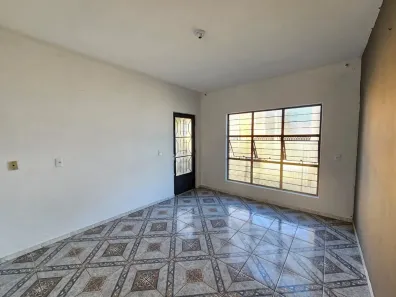Casa com 2 Quartos à venda, 95m² no Vila Barão, Sorocaba