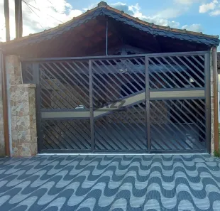 Casa com 2 Quartos à venda, 121m² no Maracanã, Praia Grande