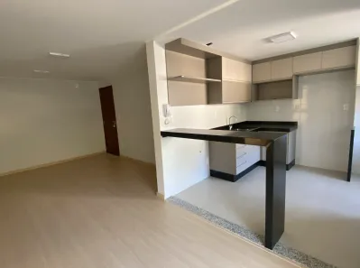 Apartamento com 2 Quartos para alugar, 89m² no Centro, Nova Friburgo