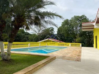 Casa de Condomínio com 5 Quartos à venda, 377m² no Alpes dos Araçás (Jordanésia), Cajamar