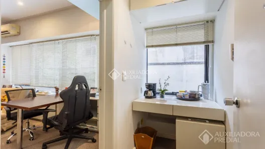 Sala Comercial à venda, 25m² no Petrópolis, Porto Alegre