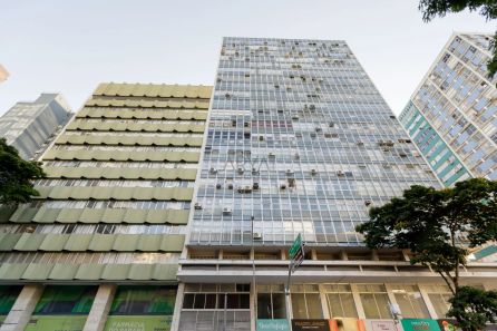 Sala Comercial com 2 Quartos à venda, 68m² no Centro, Curitiba