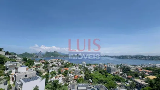 Lote/Terreno à venda, 444m² no Charitas, Niterói