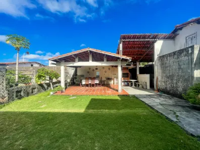 Casa com 4 Quartos à venda, 962m² no Parque Araxá, Fortaleza