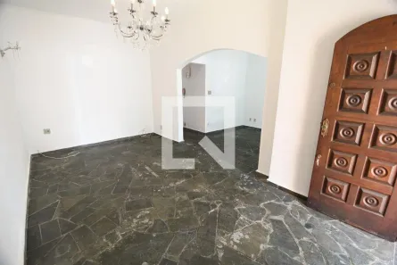Casa com 4 Quartos à venda, 157m² no Vila Iza, Campinas