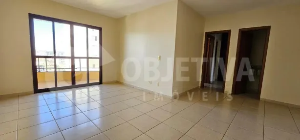 Apartamento com 4 Quartos para alugar, 148m² no General Osório, Uberlândia