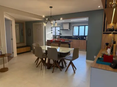 Apartamento com 3 Quartos à venda, 138m² no Cambuí, Campinas
