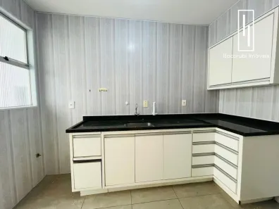 Apartamento com 2 Quartos para alugar, 64m² no Coqueiros, Florianópolis