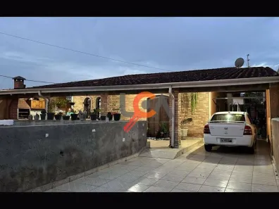 Casa com 3 Quartos à venda, 150m² no Pontal de Santa Marina, Caraguatatuba