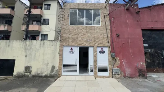 Casa com 2 Quartos para alugar, 80m² no Vila Velha, Fortaleza
