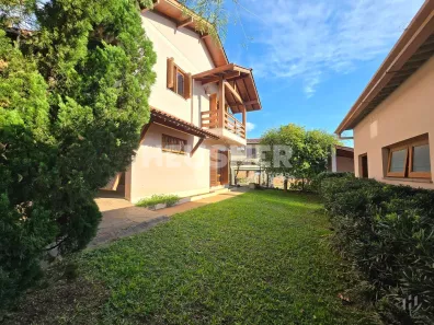 Casa com 3 Quartos à venda, 266m² no Petrópolis, Novo Hamburgo