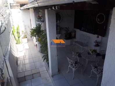 Casa com 3 Quartos à venda, 300m² no Minascaixa, Belo Horizonte