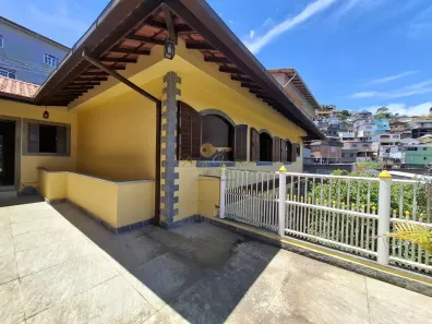 Casa com 3 Quartos à venda, 265m² no Barra do Imbuí, Teresópolis