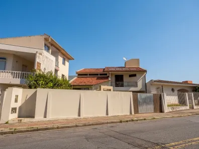 Sobrado com 3 Quartos à venda, 233m² no Canto, Florianópolis