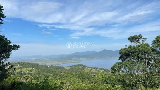Lote/Terreno à venda, 3328m² no Praia da Ferrugem, Garopaba