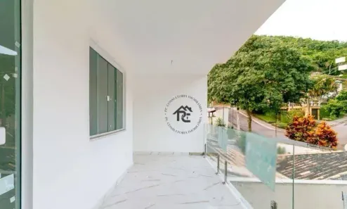 Casa com 4 Quartos à venda, 225m² no Piratininga, Niterói