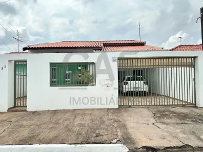 Casa com 3 Quartos à venda, 140m² no Jardim das Tulipas, Holambra