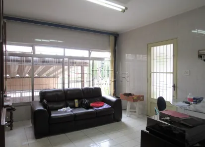 Casa com 2 Quartos à venda, 132m² no Vila Scarpelli, Santo André