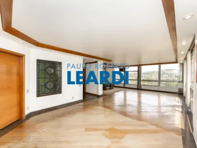 Apartamento com 3 Quartos à venda, 217m² no Jardim Europa, São Paulo