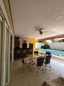 Casa de Condomínio com 4 Quartos à venda, 279m² no Jardim Itália, Cuiabá