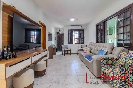 Casa com 3 Quartos à venda, 370m² no Rio Branco, Canoas