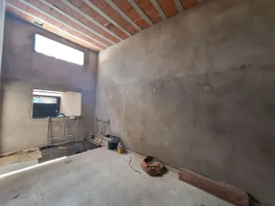 Casa com 2 Quartos à venda, 47m² no Jardim Domingos de Léo, Marília