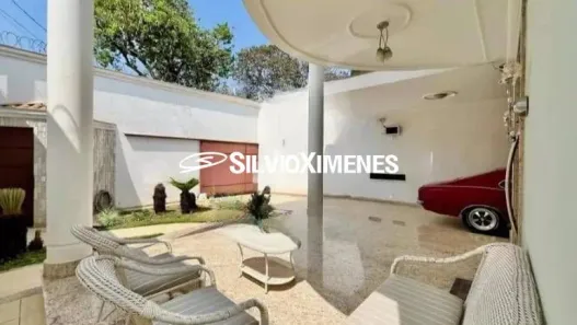 Casa com 3 Quartos à venda, 360m² no Santa Tereza, Belo Horizonte