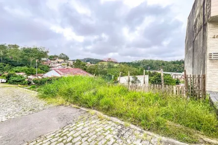 Casa com 2 Quartos à venda, 81m² no Quarta Divisão, Ribeirão Pires
