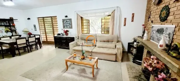 Casa com 4 Quartos para alugar, 280m² no Jardim das Cerejeiras, Atibaia