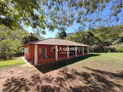 Casa com 3 Quartos à venda, 1000m² no Pedro do Rio, Petrópolis