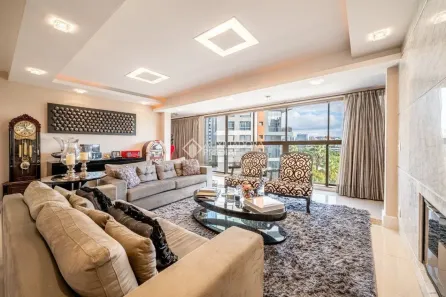 Apartamento com 3 Quartos à venda, 185m² no Jardim Europa, Porto Alegre