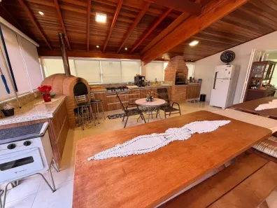 Casa com 4 Quartos à venda, 356m² no Jardim Ipê, Lençóis Paulista