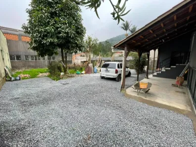 Apartamento com 2 Quartos para alugar, 40m² no Ilha da Figueira, Jaraguá do Sul