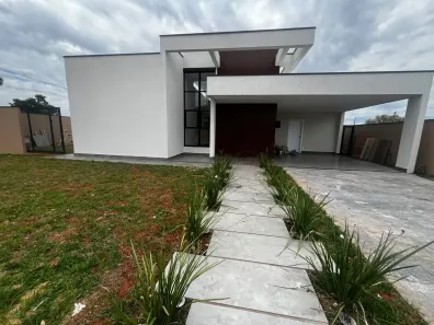 Casa de Condomínio com 3 Quartos para alugar, 220m² no Setor Habitacional Jardim Botânico, Brasília
