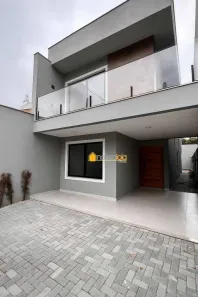 Casa com 3 Quartos à venda, 240m² no Piratininga, Niterói
