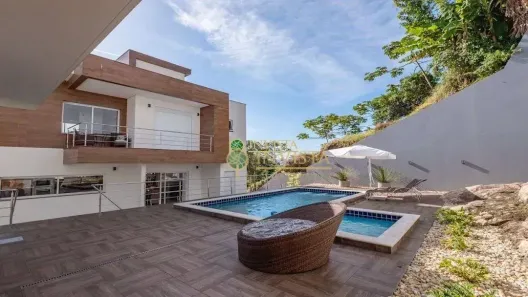 Casa de Condomínio com 4 Quartos à venda, 412m² no Kobrasol, São José
