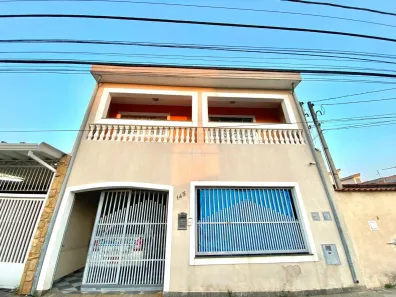 Sobrado com 3 Quartos à venda, 200m² no Parque Residencial Vila União, Campinas