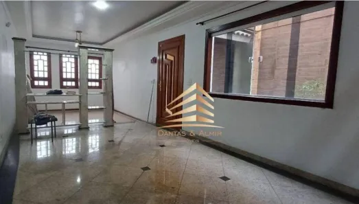 Sobrado com 4 Quartos à venda, 213m² no Jardim Bom Clima, Guarulhos