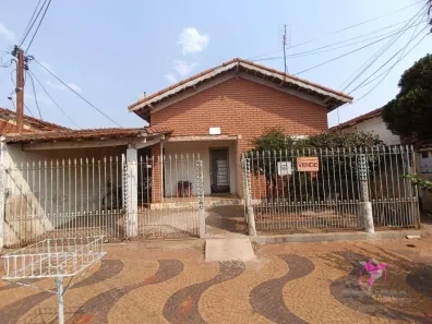 Casa com 5 Quartos à venda, 110m² no Jardim Santa Rita, Leme
