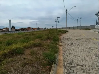 Lote/Terreno à venda, 374m² no Sapé II, Caçapava