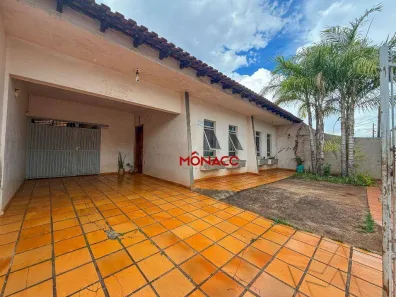 Casa com 3 Quartos à venda, 192m² no Bandeirantes, Londrina