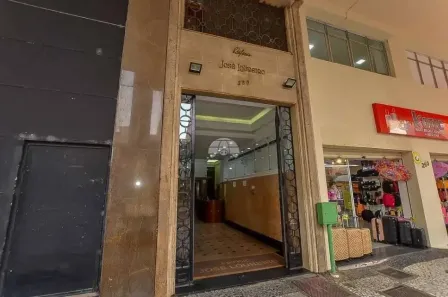Sala Comercial à venda, 22m² no Centro, Curitiba